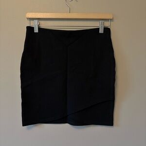 Aritzia Sunday Best Crossover Mini Skirt Black Size Small